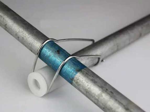 大棚壓頂簧安裝方法圖解